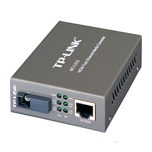 Media Convertor RJ45 10/100M la fibra SC single-mode 100M, Full-duplex, Tx:1310nm, Rx:1550nm, pana la 20Km, montabil in sasiu, TP-LINK "MC112CS" converter