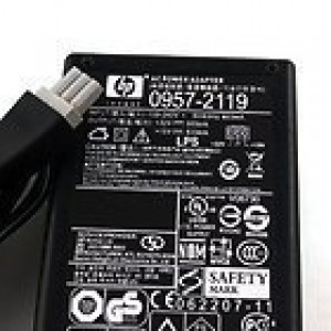 Alimentator imprimanta HP cu 2 tensiuni: +32V=563mA si +15V=533mA, putere 20W, model: 0957-2119